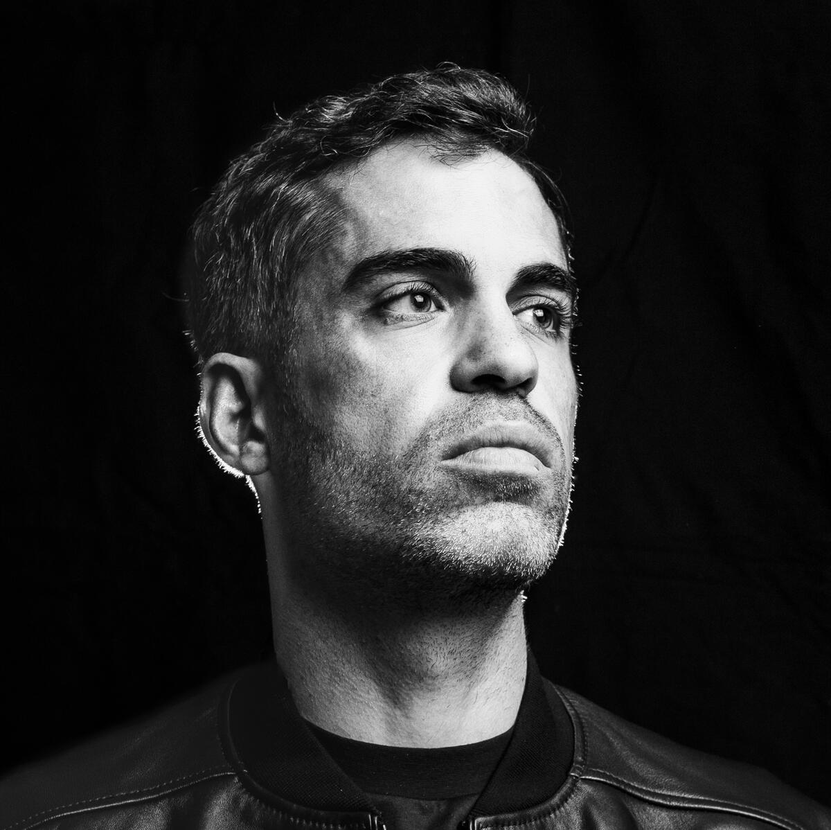 Occipital portrait, studio
